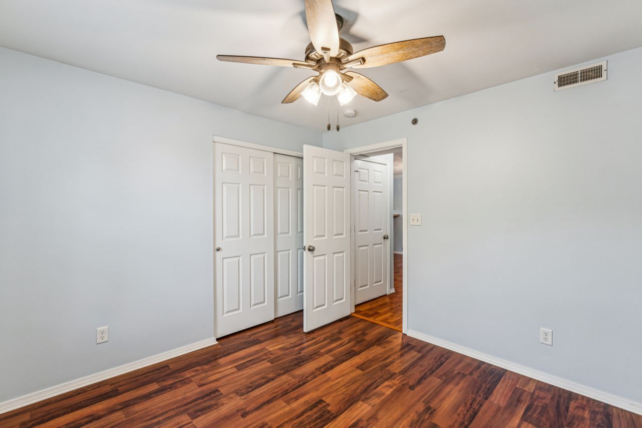 1125 Arbor Creek Dr. 2A
