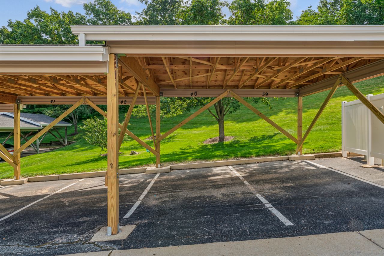 1125 Arbor Creek Dr. 2A