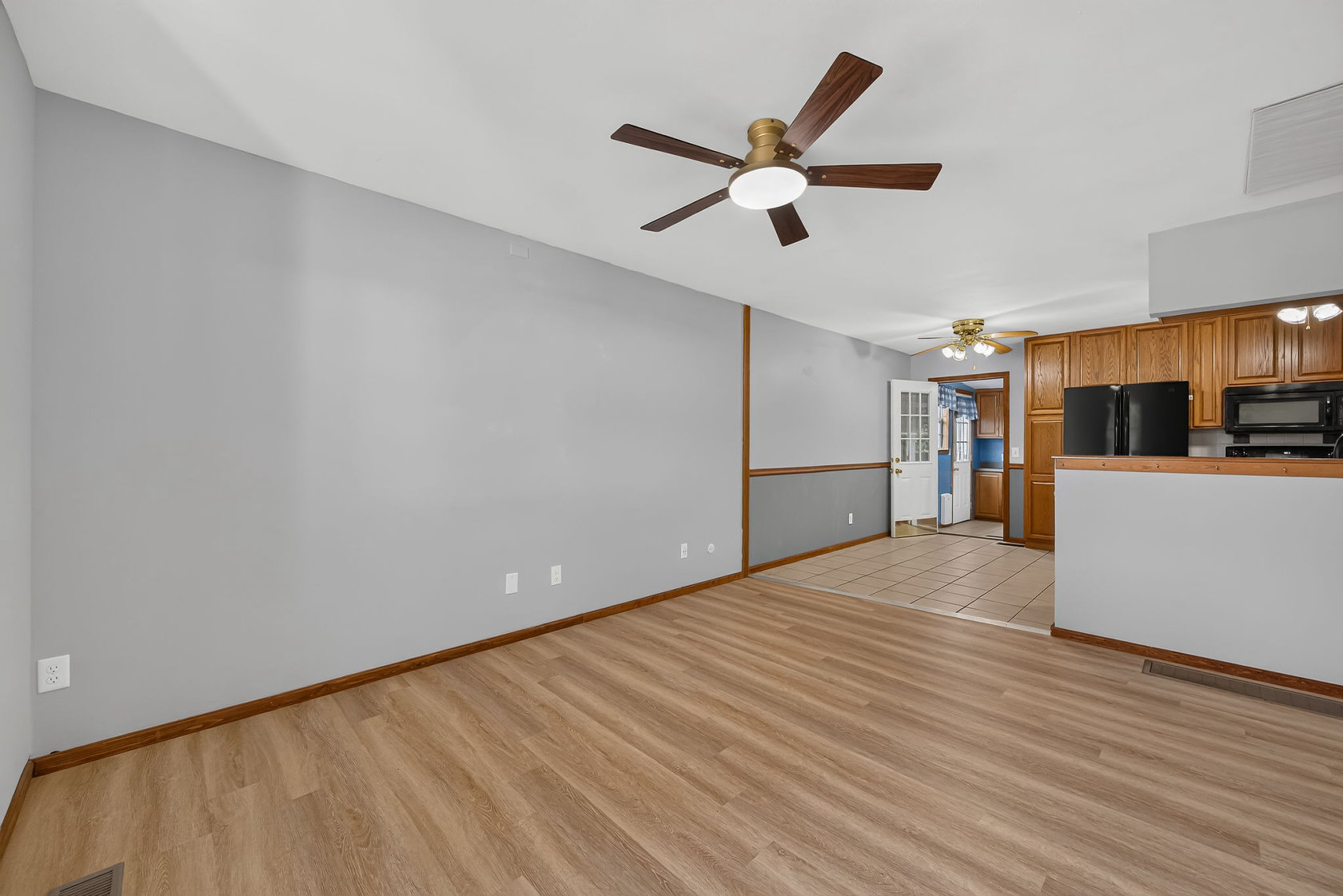 1312 Twin Trails Ct