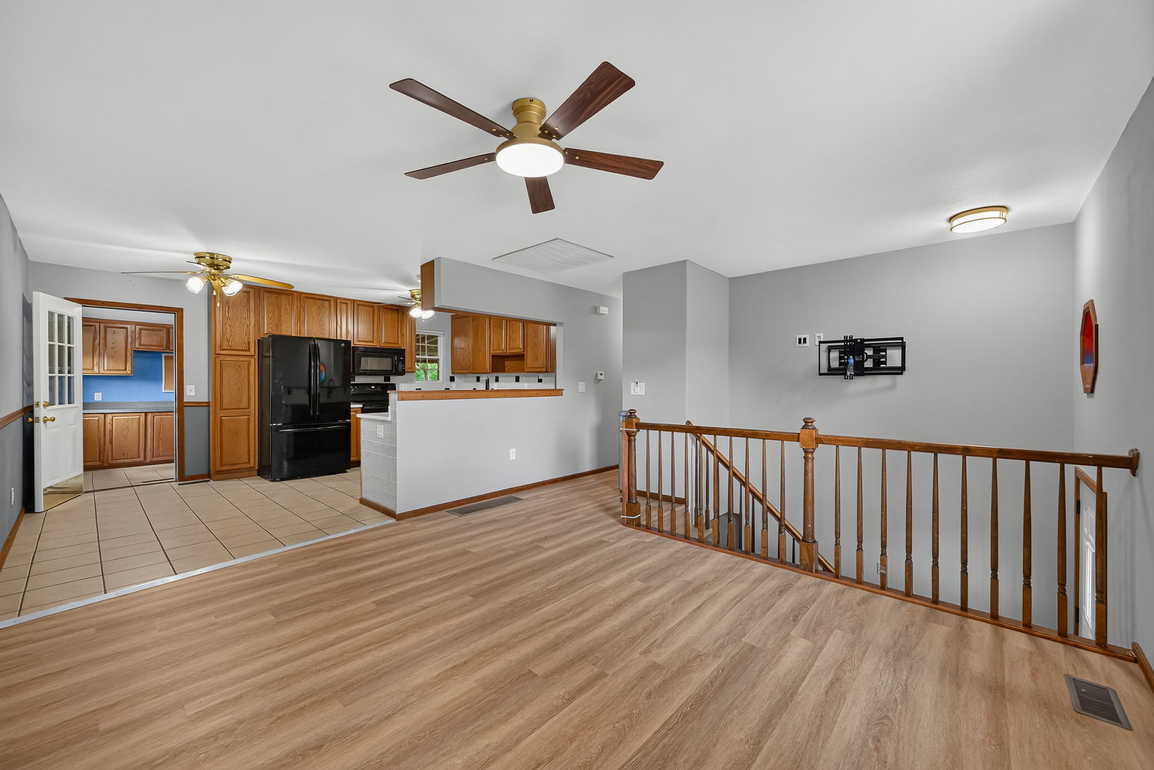 1312 Twin Trails Ct