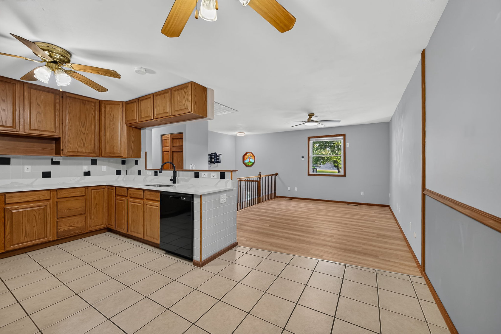 1312 Twin Trails Ct