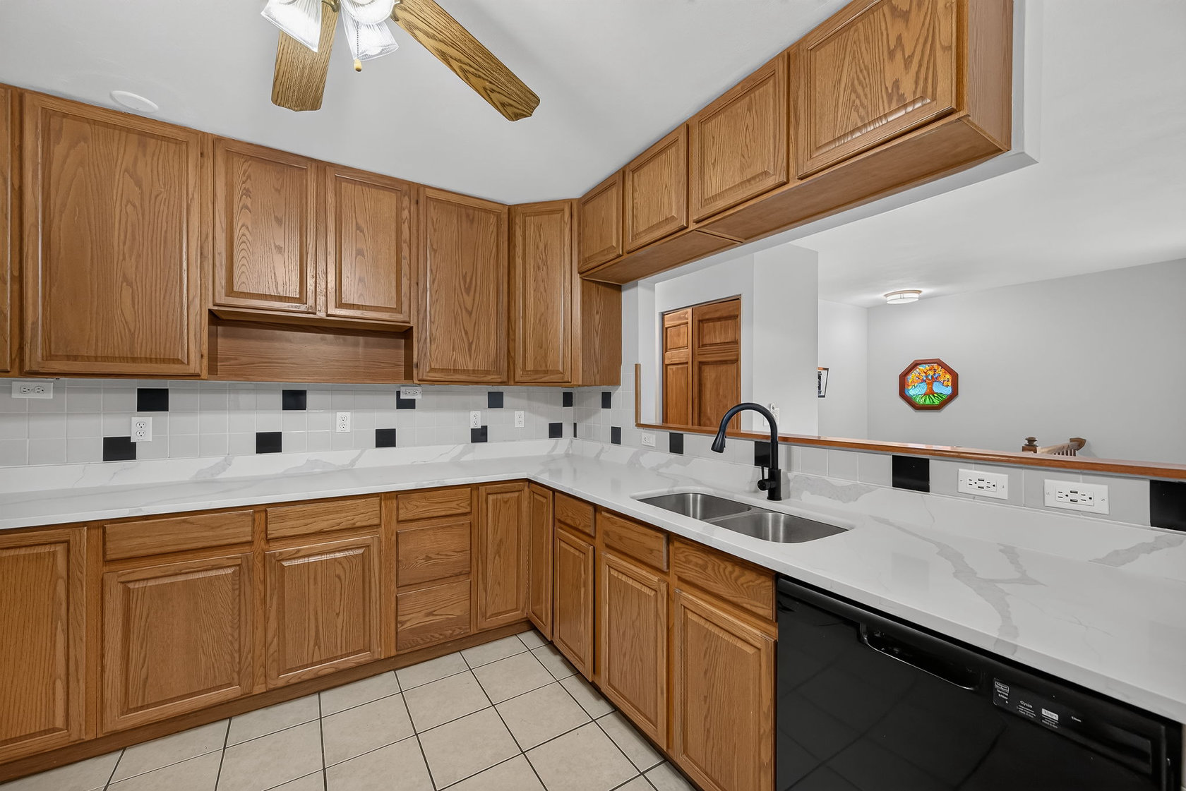 1312 Twin Trails Ct