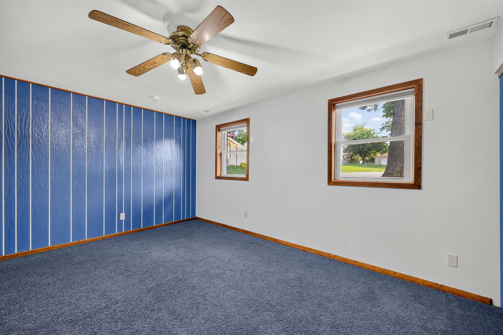 1312 Twin Trails Ct