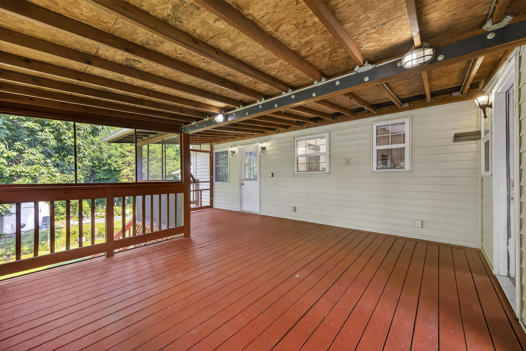 1312 Twin Trails Ct