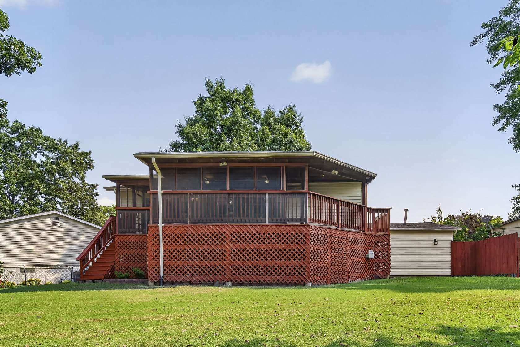 1312 Twin Trails Ct