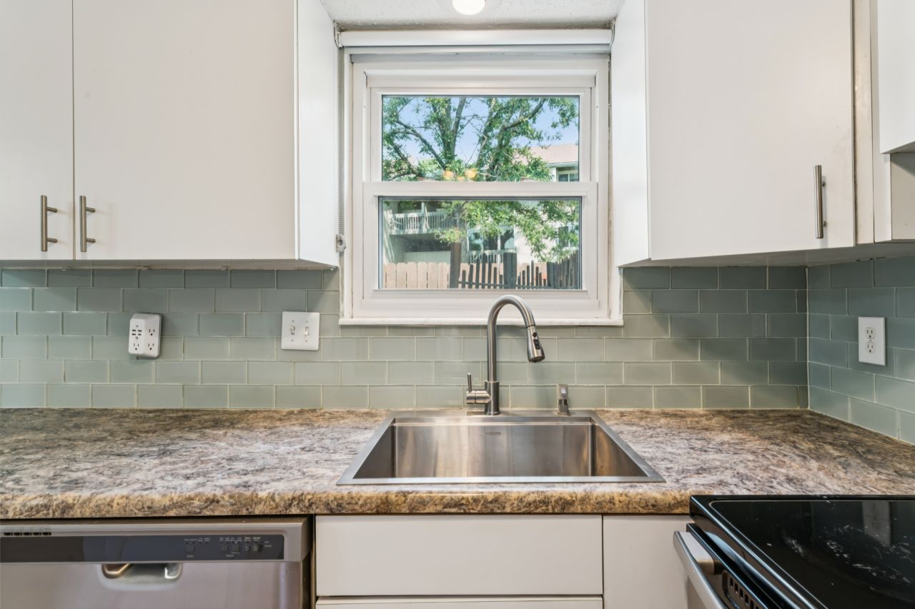 2308 Driftwood Maryland Heights Condo