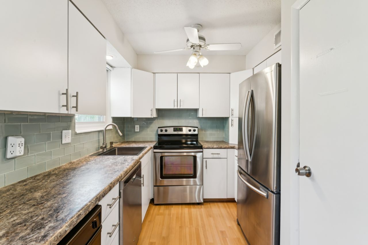 2308 Driftwood Maryland Heights Condo
