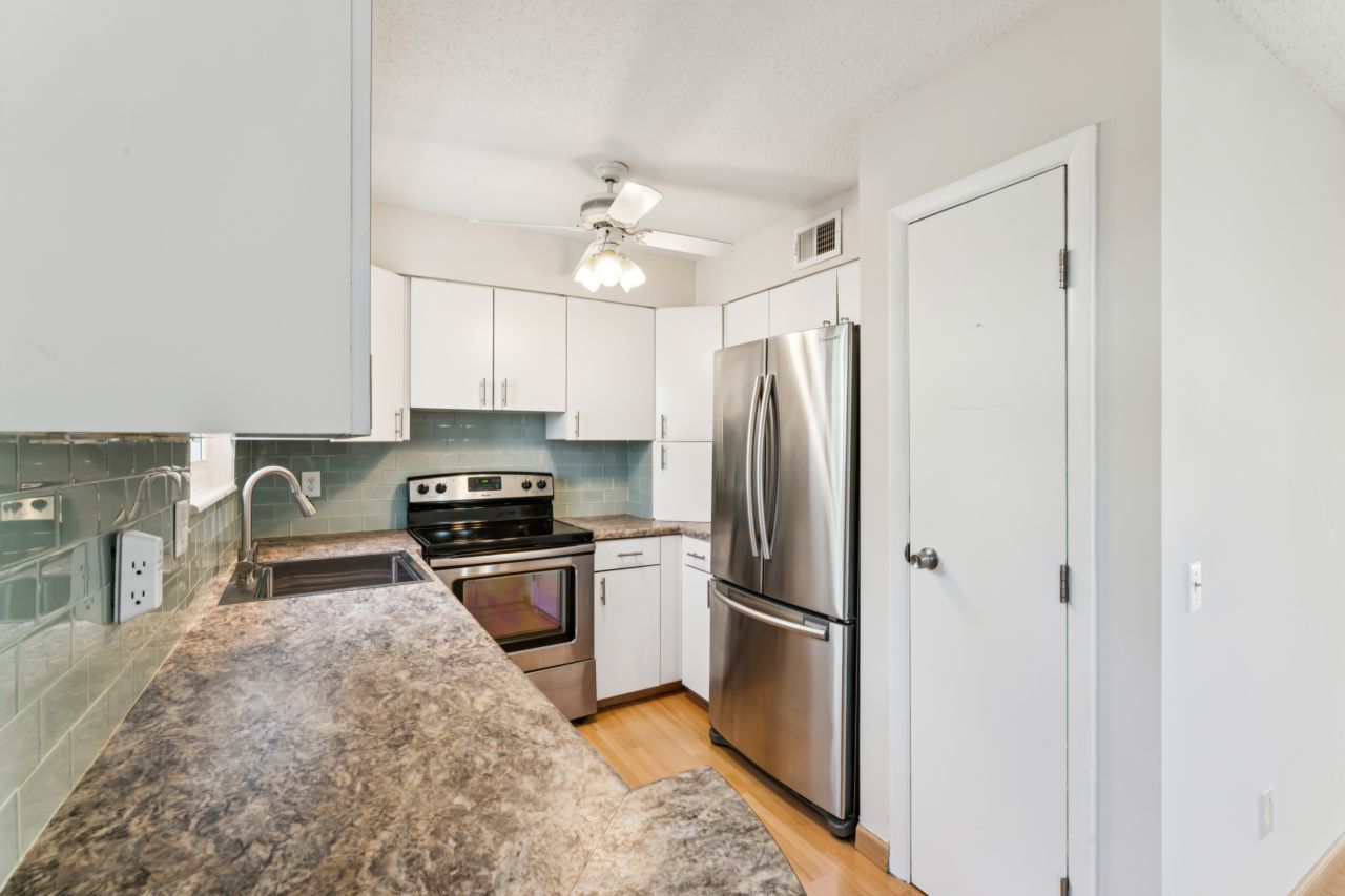 2308 Driftwood Maryland Heights Condo