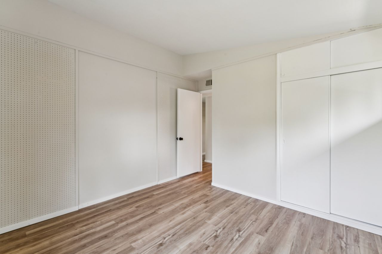 931 Coffey Dr in Ralph Fournier Ridgewood Community St. Louis