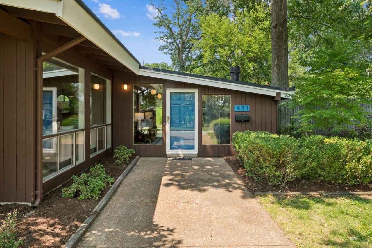 931 Coffey Dr in Ralph Fournier Ridgewood Community St. Louis