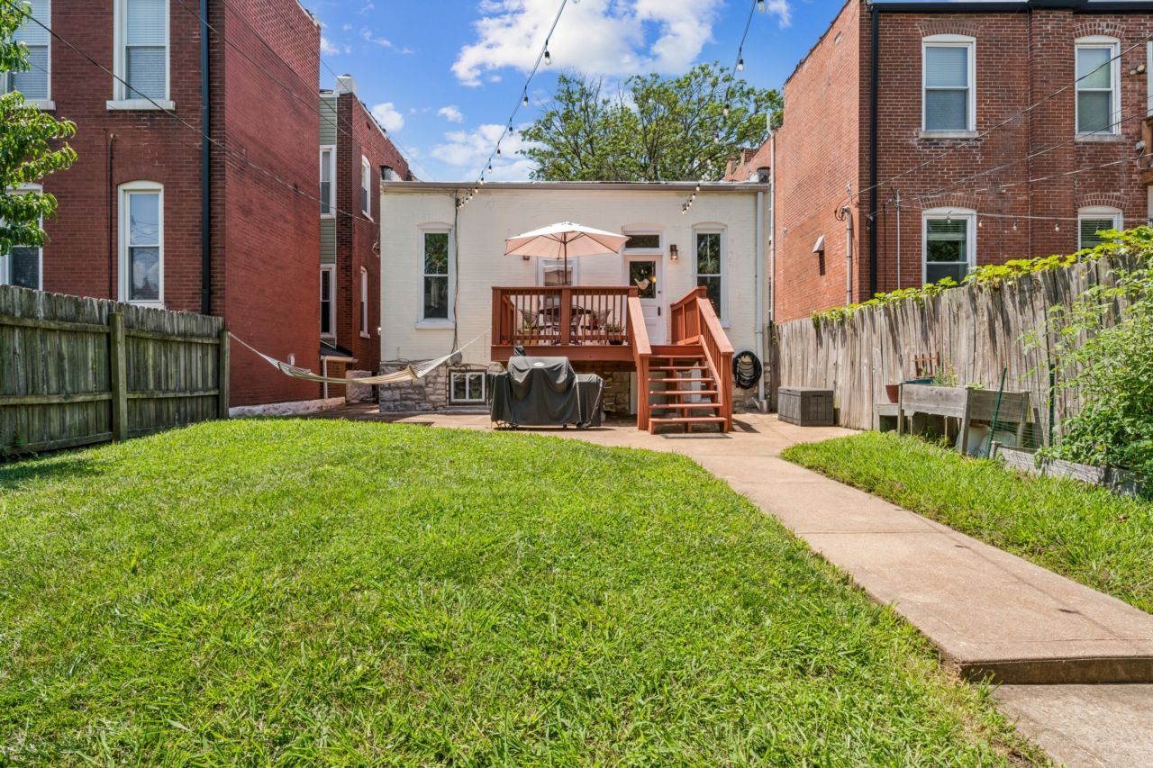 2704 Louisiana in Tower Grove East St. Louis listed by Dawn Griffin Group