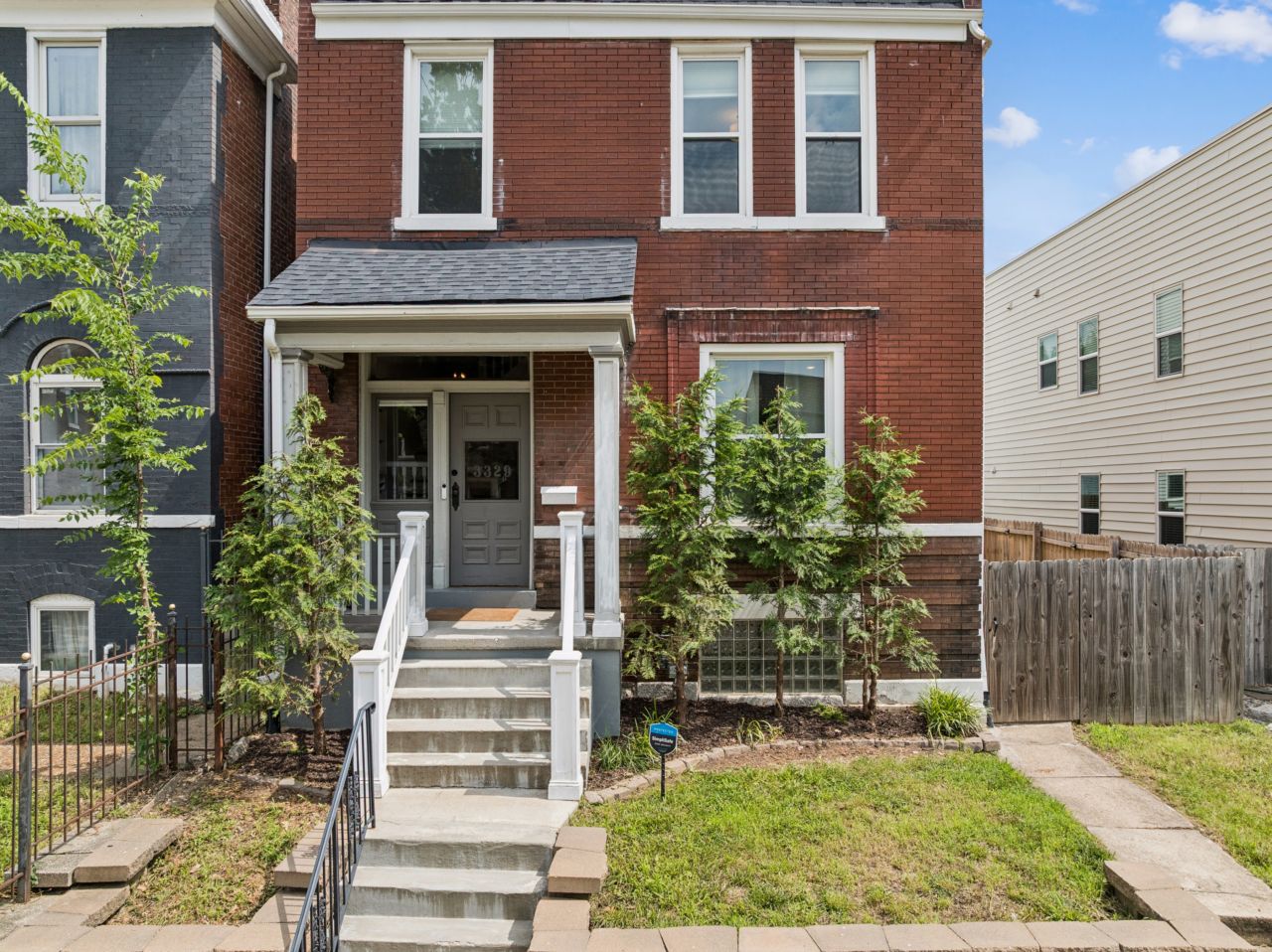 3329 Vista Avenue St. Louis listing Dawn Griffin Group
