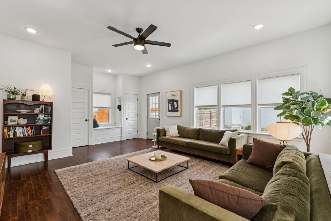 3329 Vista Avenue St. Louis listing Dawn Griffin Group