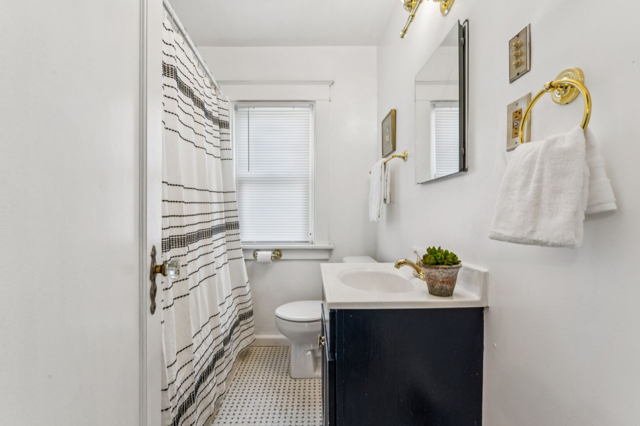 9431 Burdella St. Louis