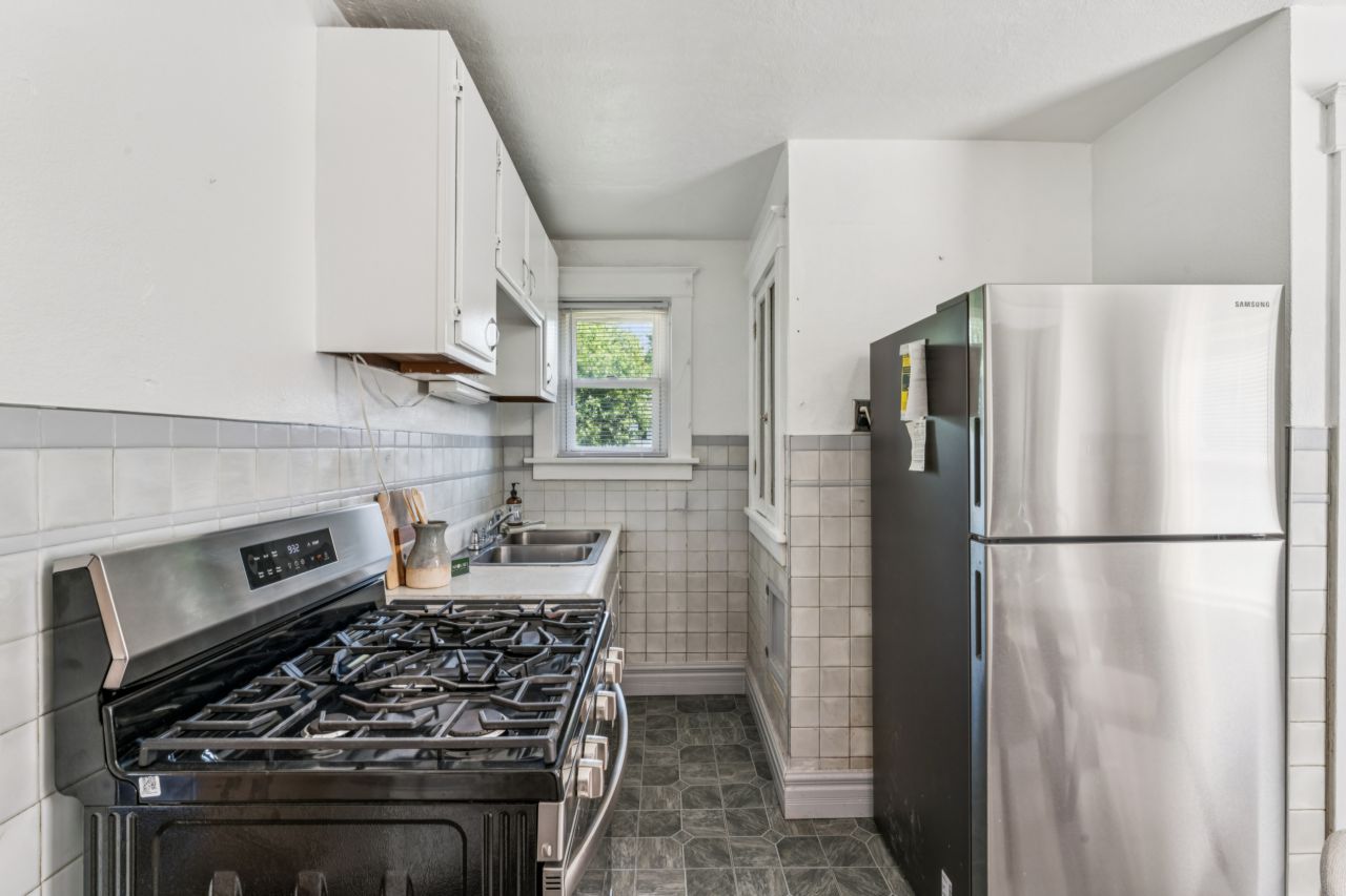 9431 Burdella St. Louis