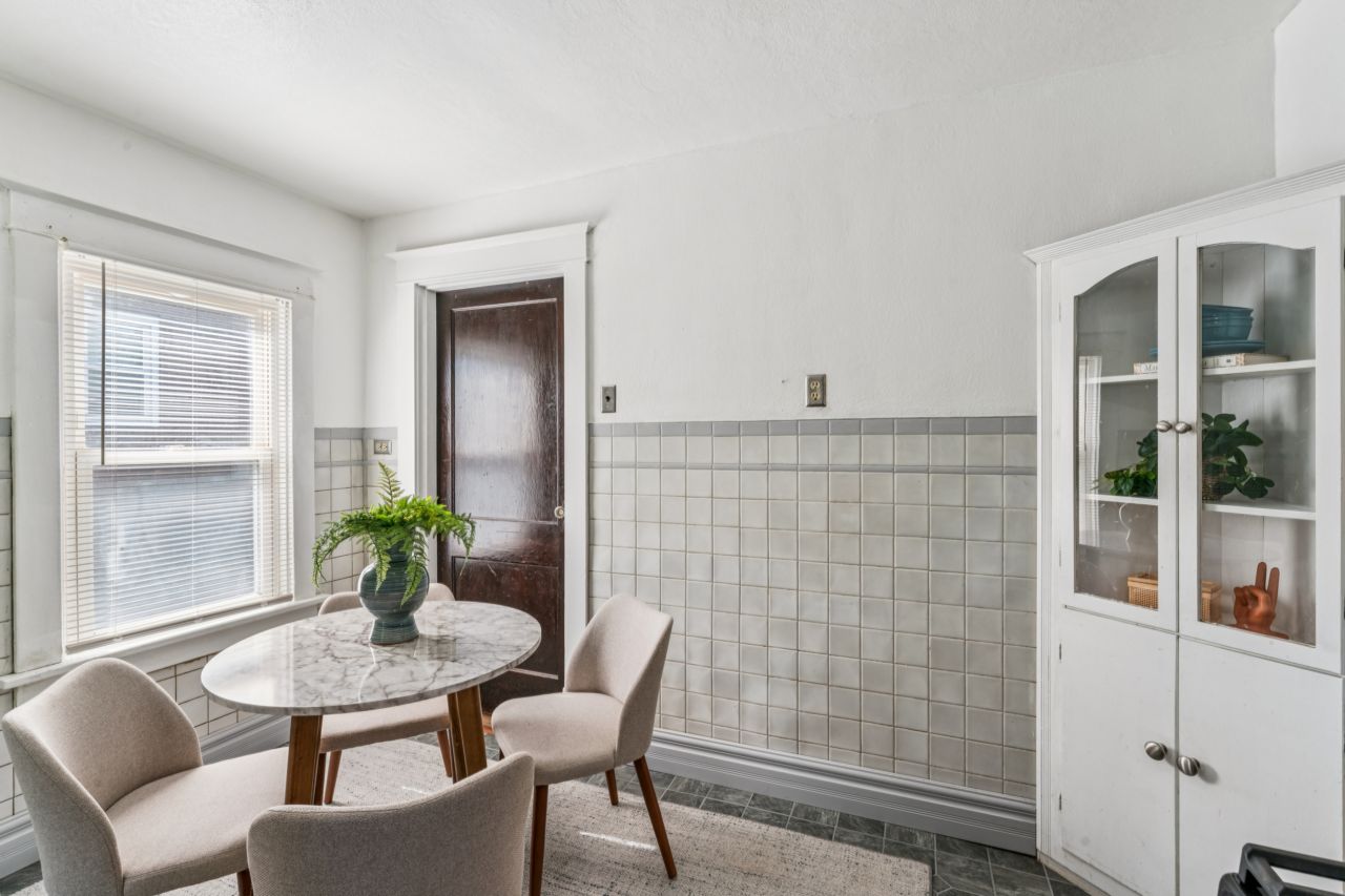 9431 Burdella St. Louis