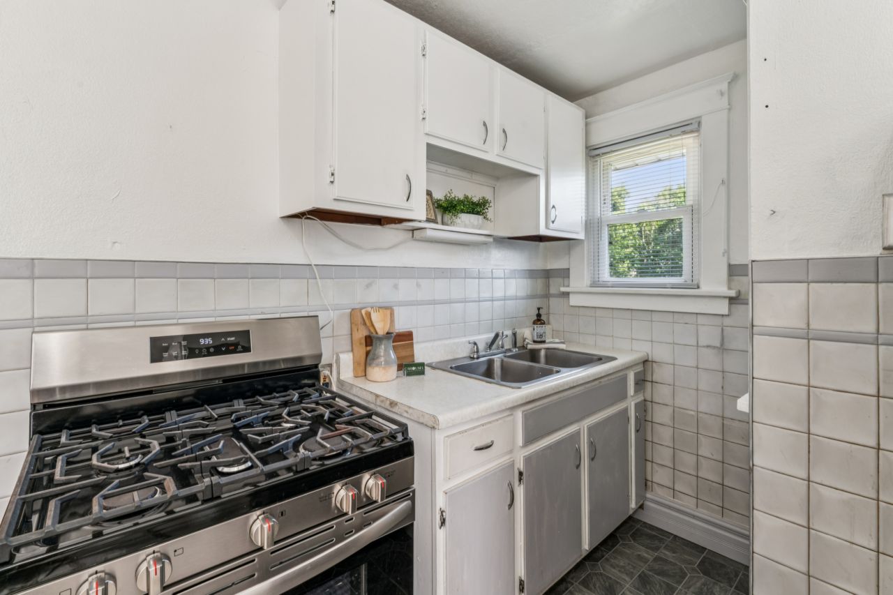 9431 Burdella St. Louis