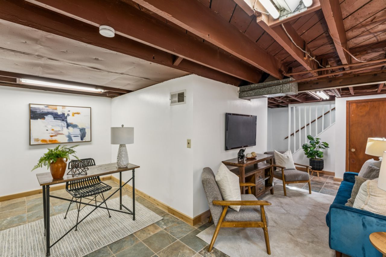 9431 Burdella St. Louis