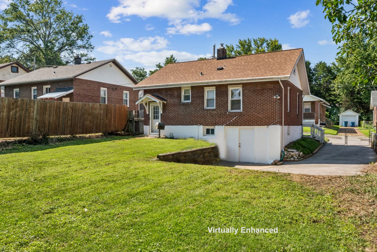 9431 Burdella St. Louis