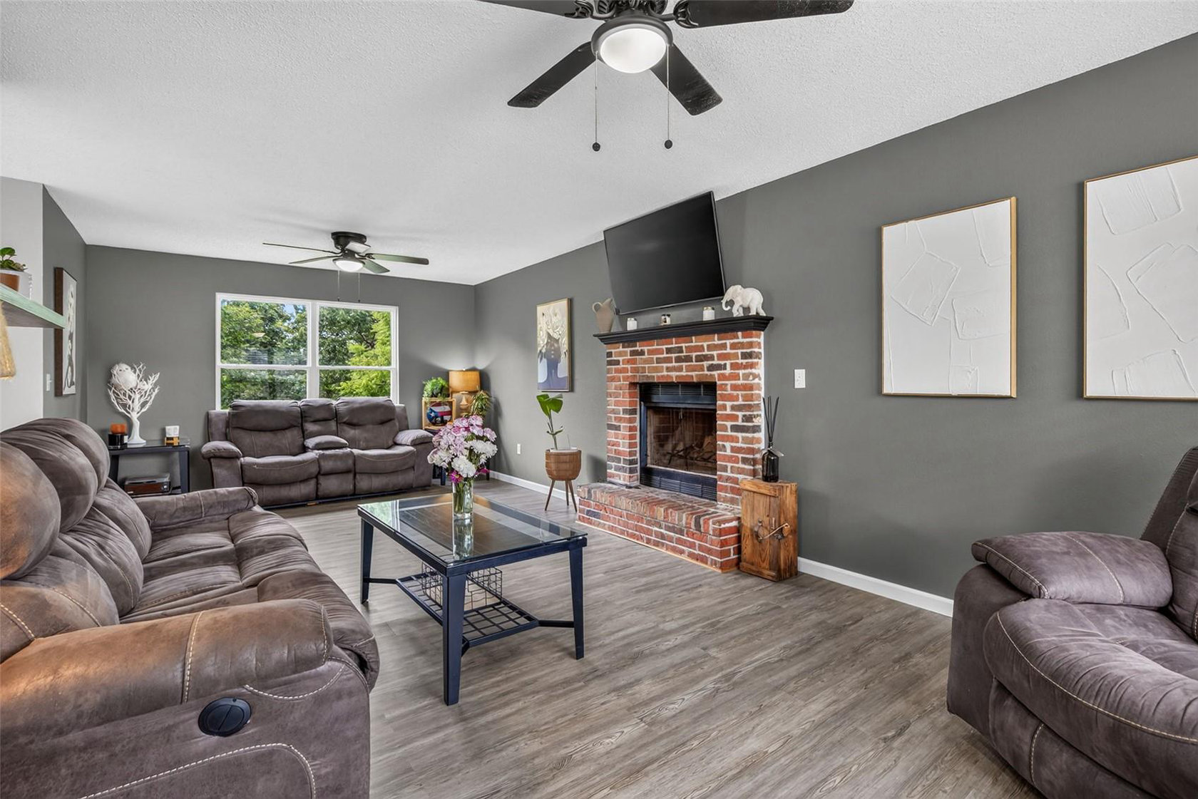 107 Ezekiel Hillsboro MO