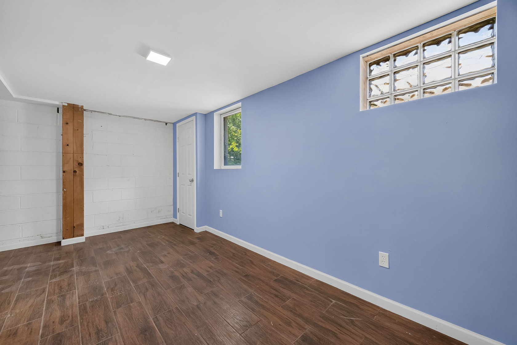 310 Cliff Cave Road Bedroom