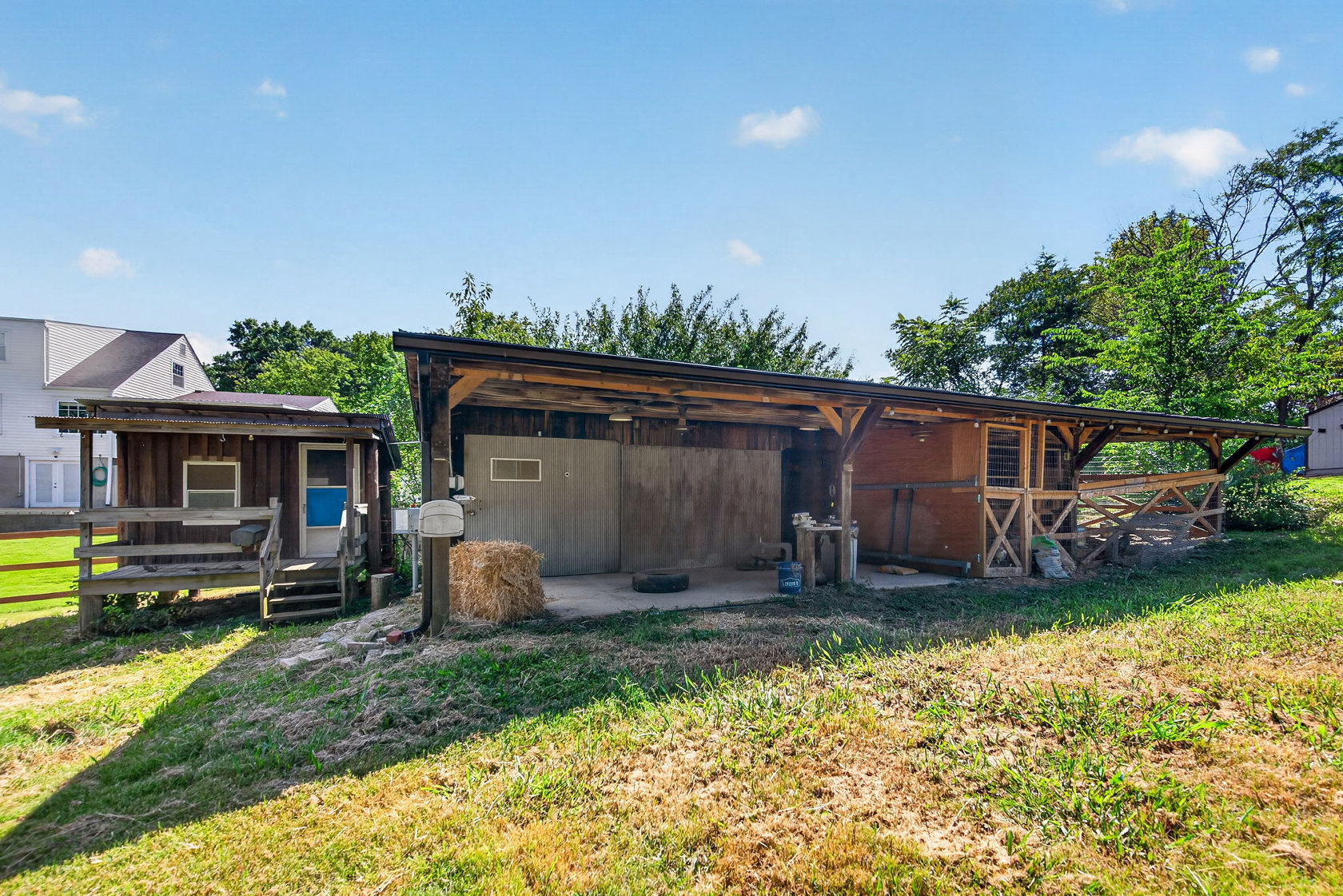 310 Cliff Cave Road Oakville Outbuilding