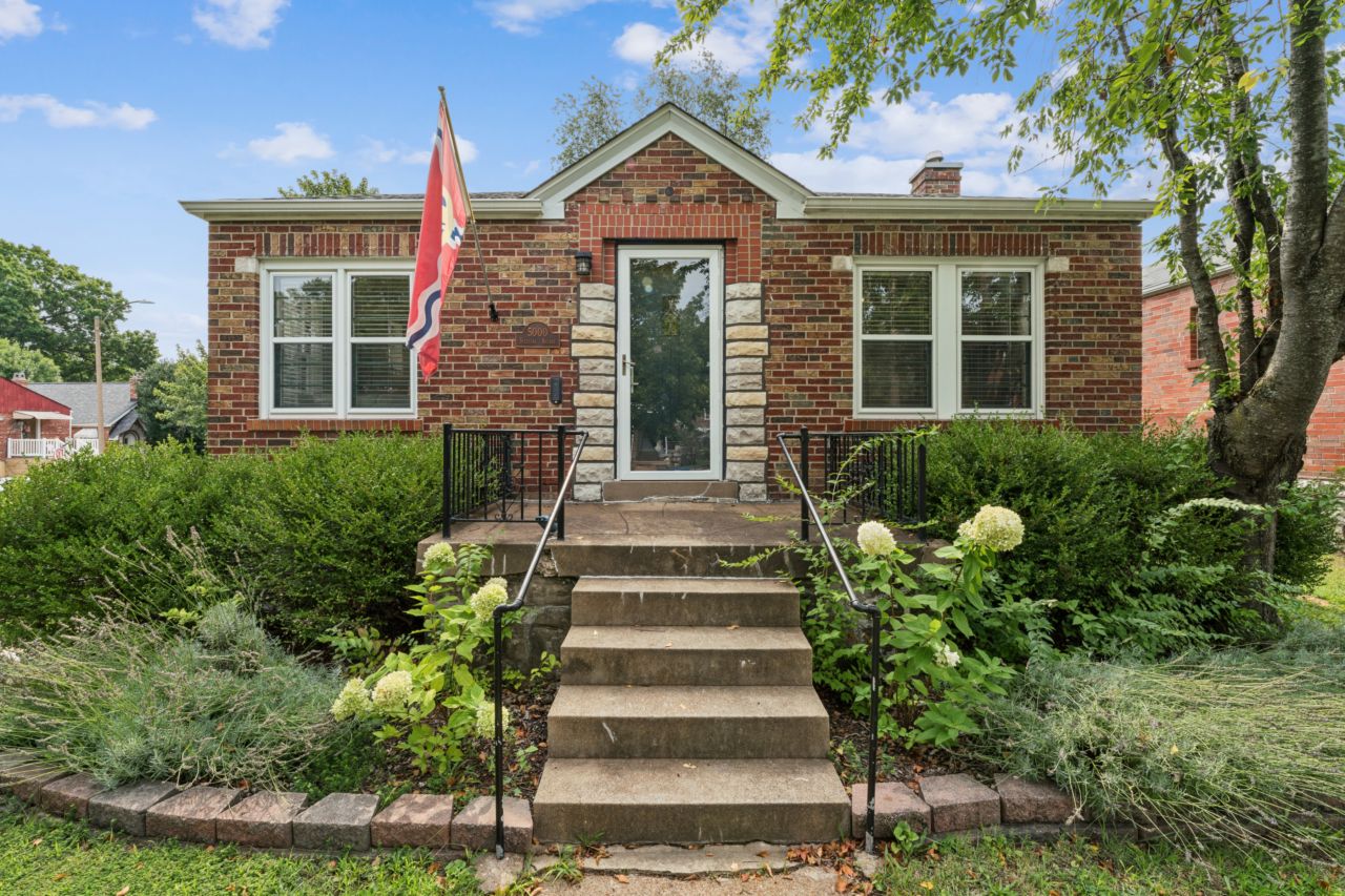 5000 Steffens St. Louis