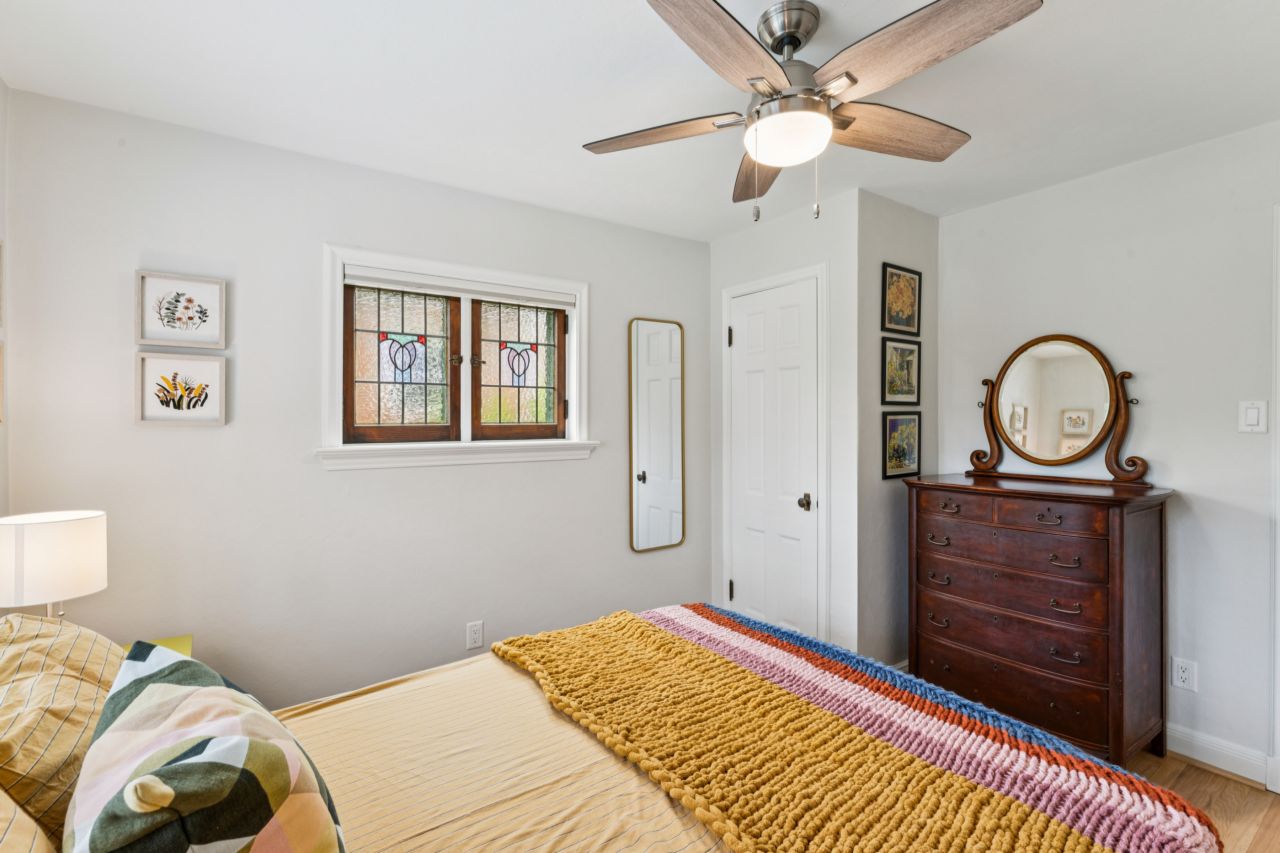 5000 Steffens St. Louis bedroom