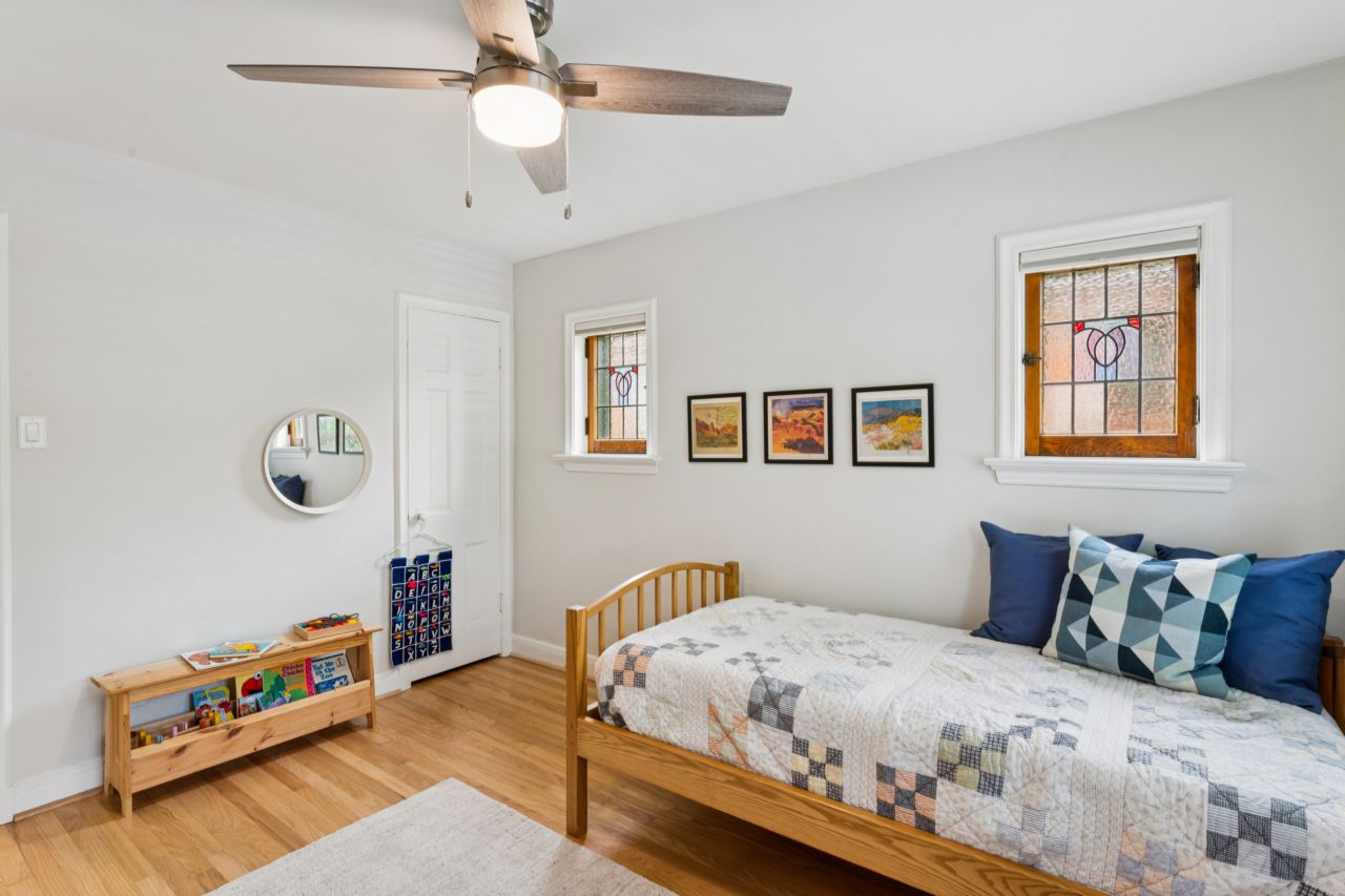 5000 Steffens St. Louis bedroom