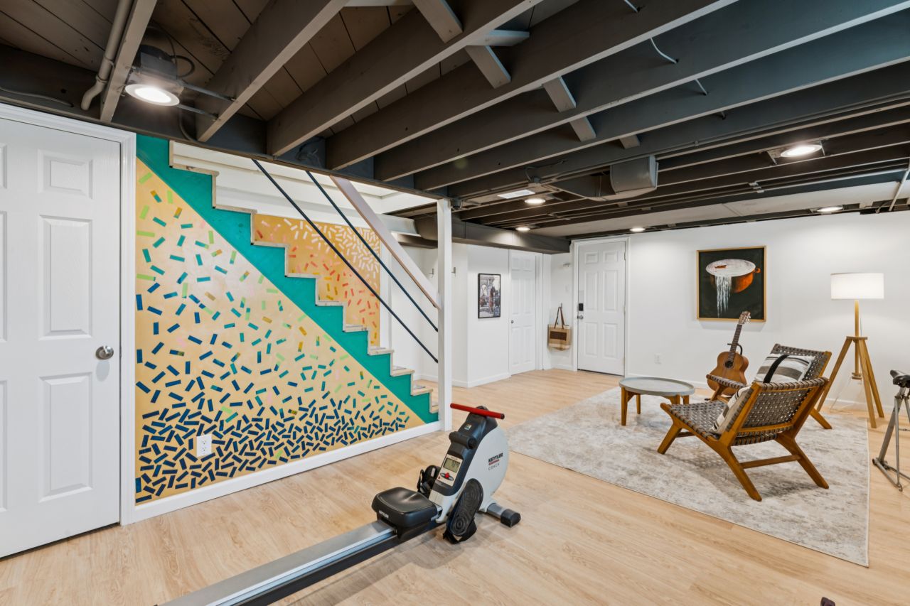 5000 Steffens St. Louis basement
