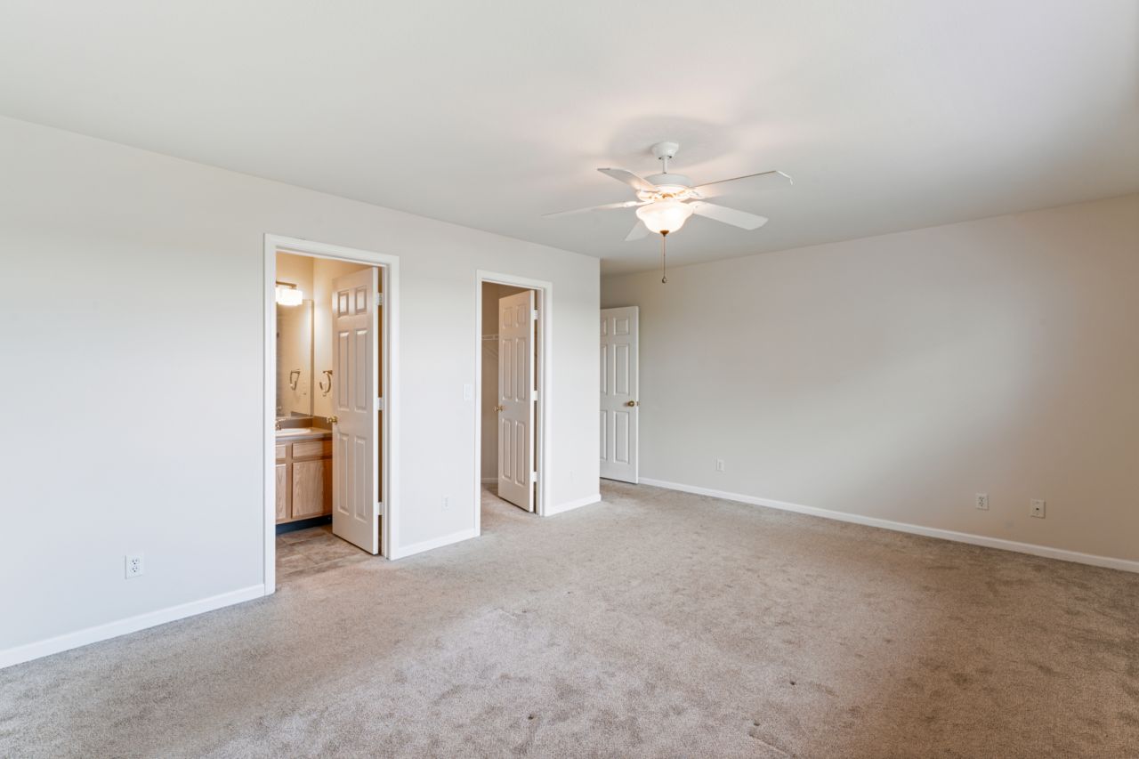 5372 Lakewood Terrace
