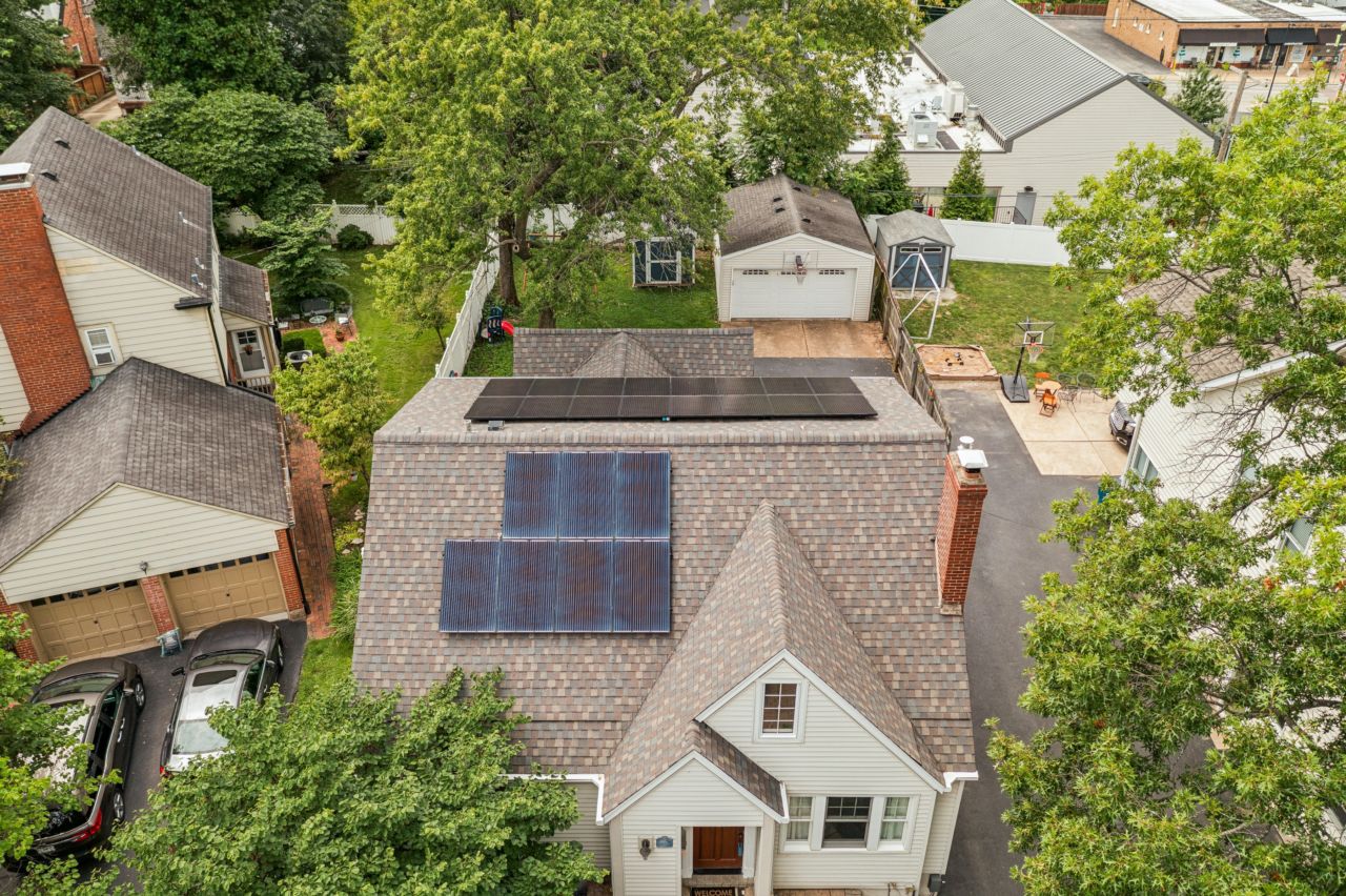 703 Edwin Glendale Aerial