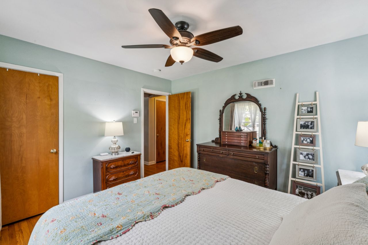 1204 Oday Rock Hill Bedroom