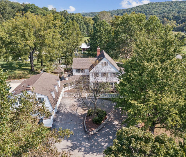 2333 Ossenfort Road