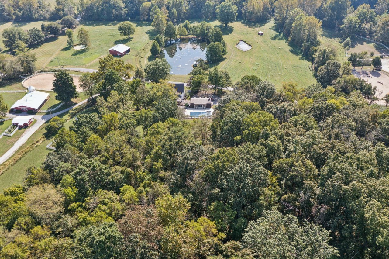 2333 Ossenfort Road