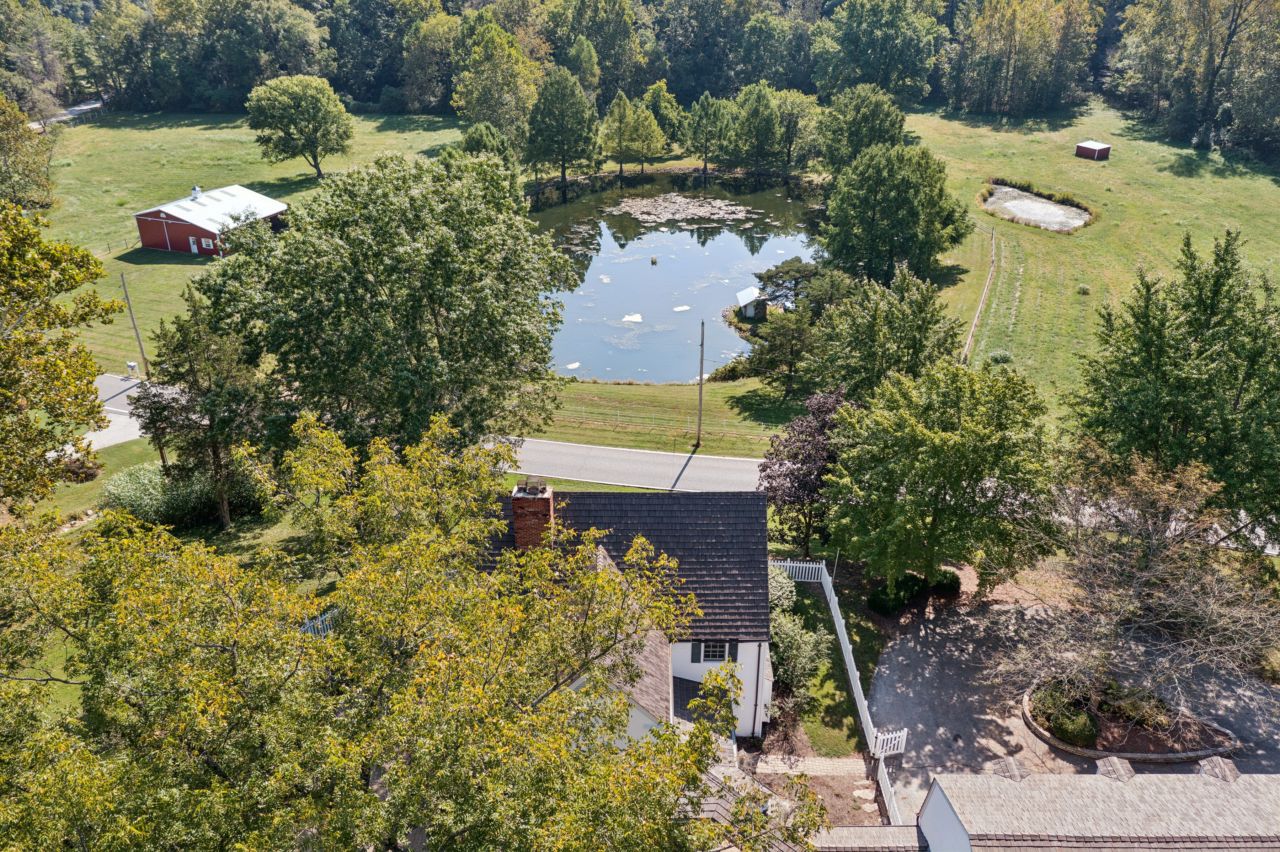 2333 Ossenfort Road