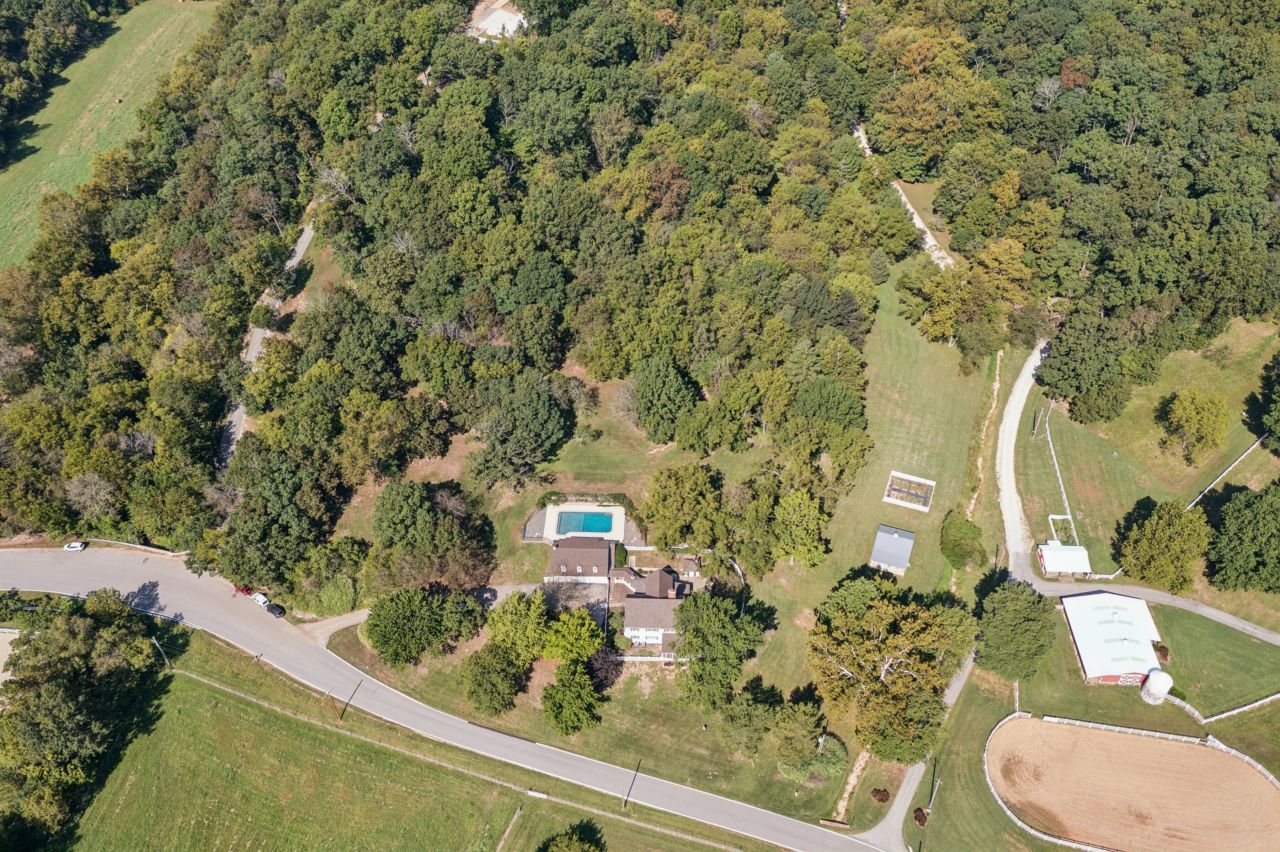 2333 Ossenfort Road