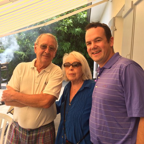 Matthew Aubin avec Jeannine et Alain Decruck