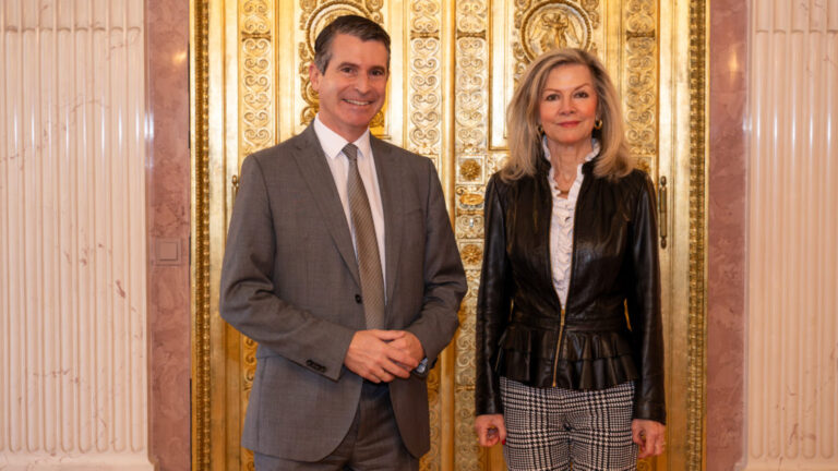 Inaugural visit of Veronika Wand-Danielsson to the Bavarian Government