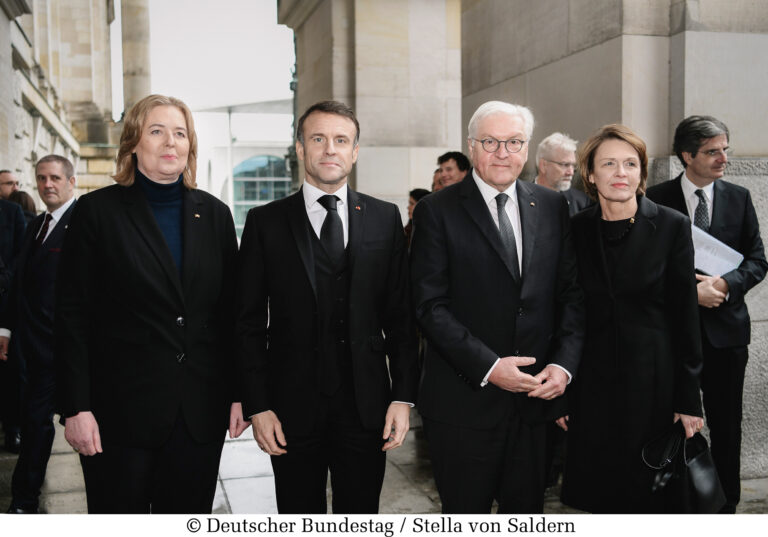 Homage for Wolfgang Schäuble in presence of French and German presidents