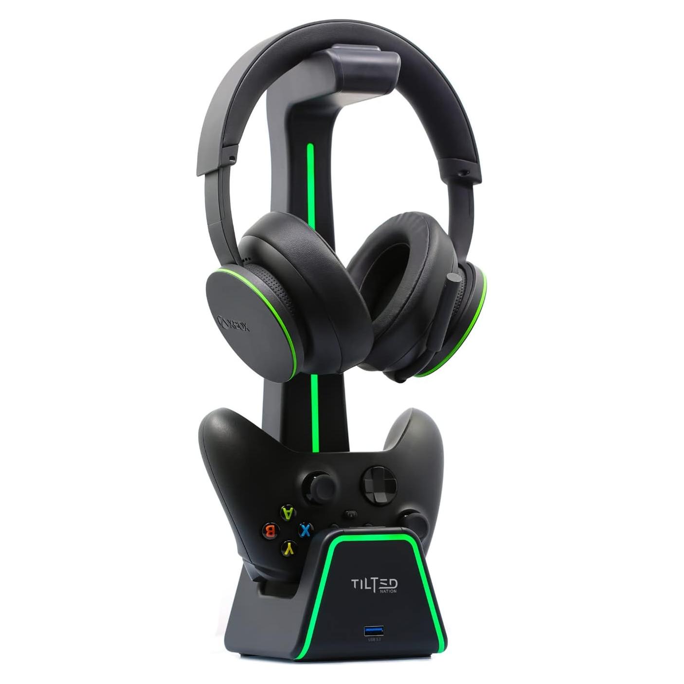 Soporte 3 en 1 Tilted Nation para PS5 y Xbox - Carga y RGB