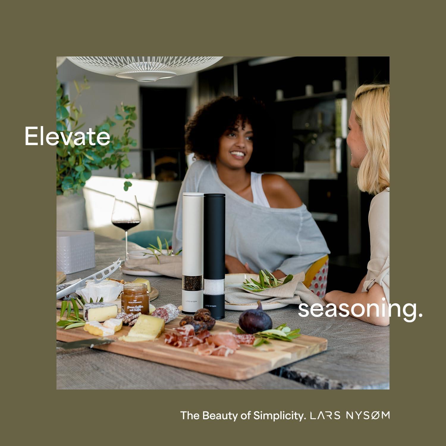 Molinillo de Sal y Pimienta Manual LARS NYSØM XL Cerámica Beige