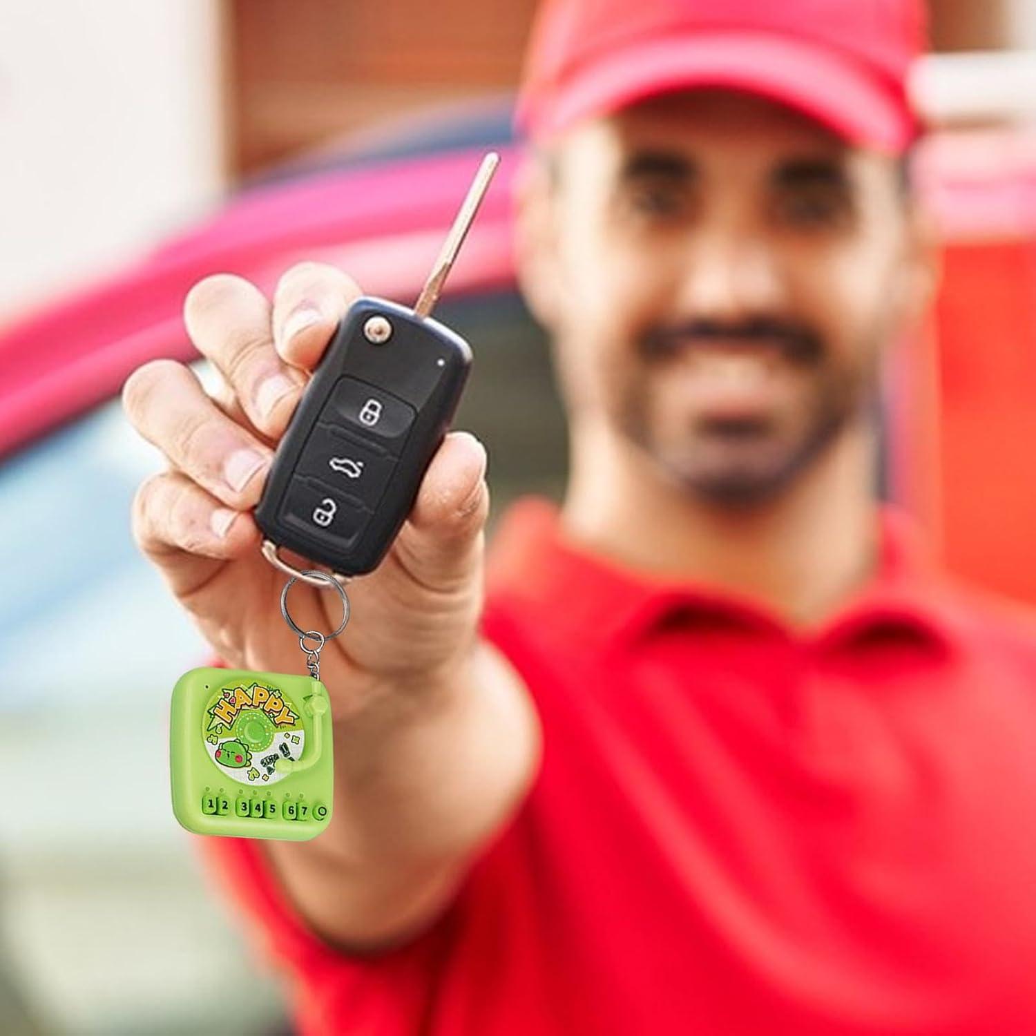 Phonograph Keychain - Gramophone Keychain, Retro Record Player Shape Keyring | Portable Playable Piano Pendant with Sound, Gramophone Keychain Handheld Game for Kids Adults