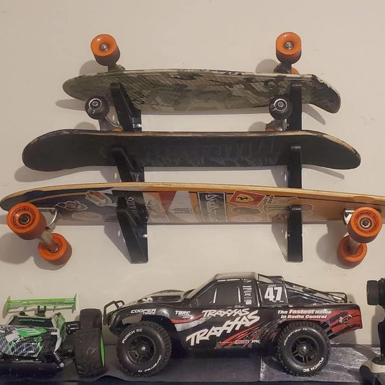 Soporte de Almacenamiento para Skateboard StoreYourBoard Trifecta