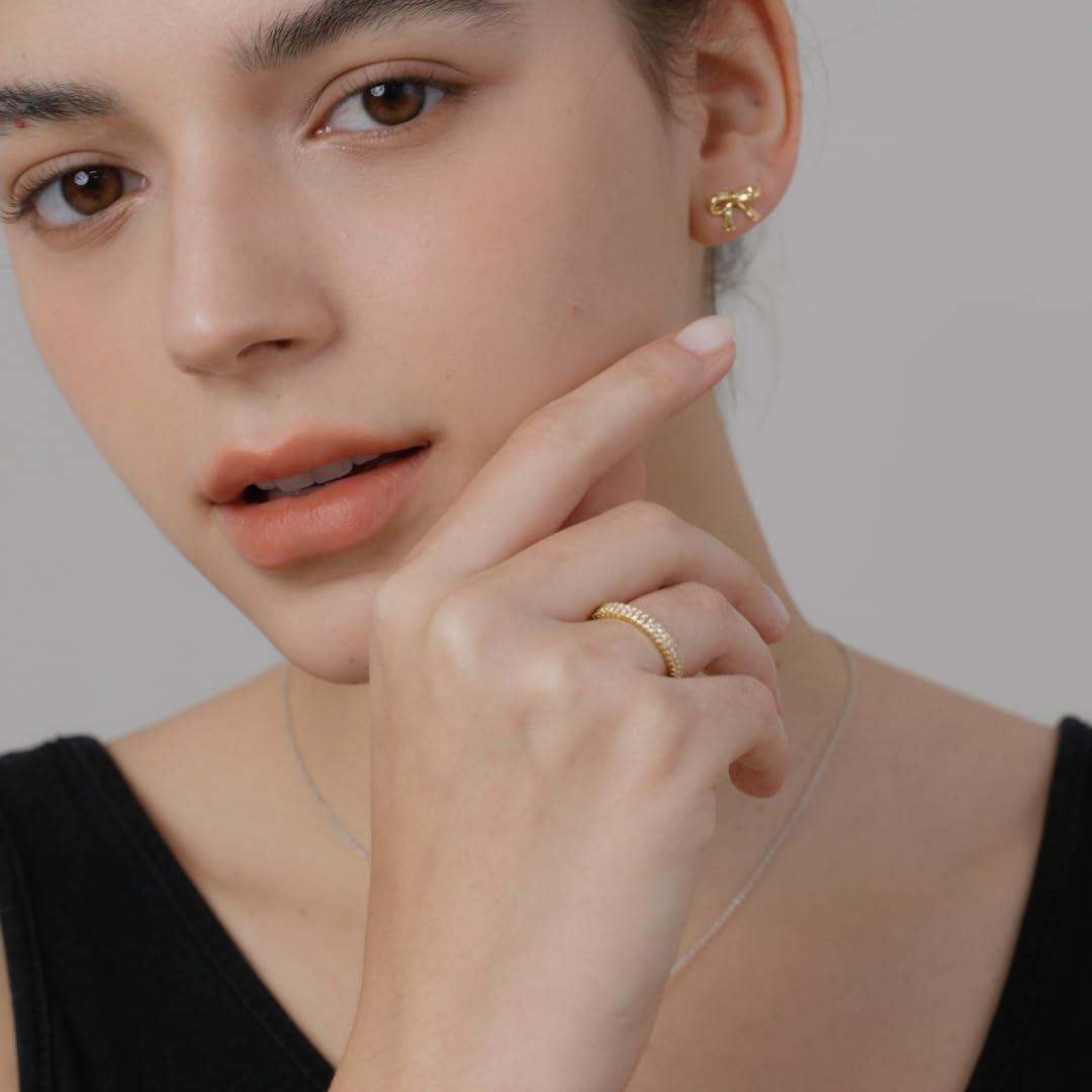 Anillo MINDDHA Baño de Oro 14K 2mm con Zirconia Cubica - Tamaño 9