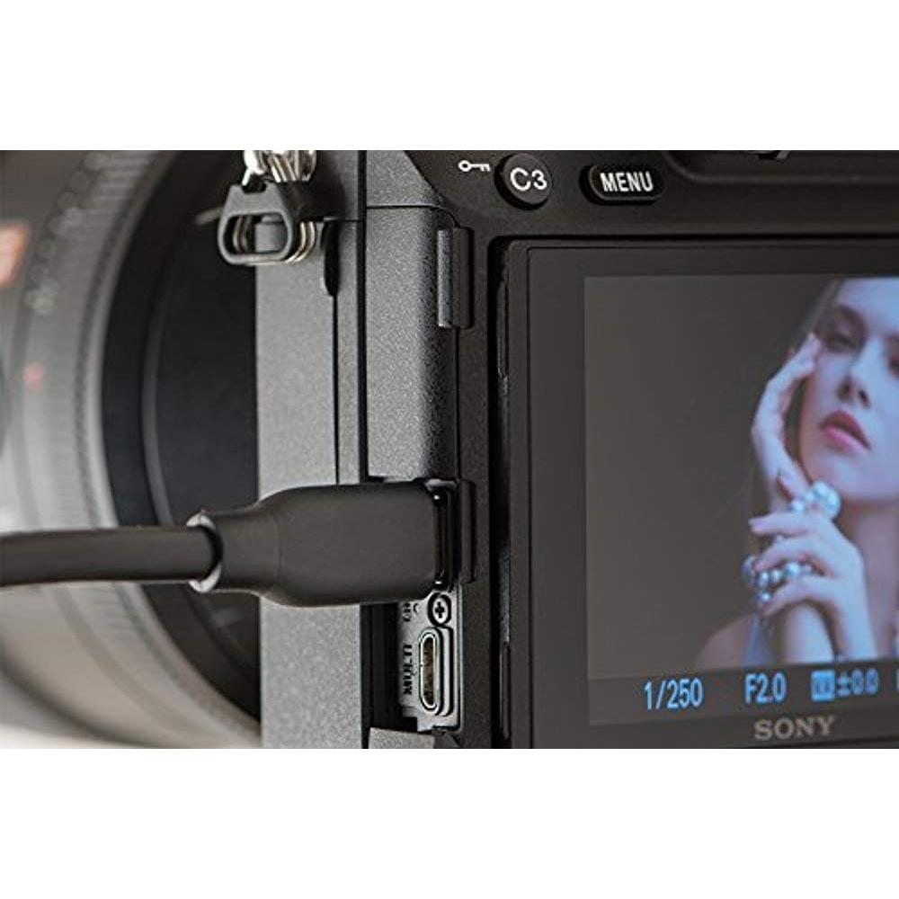 Cámara sin Espejo Sony a7 III 24.2MP con Lente 28-70mm