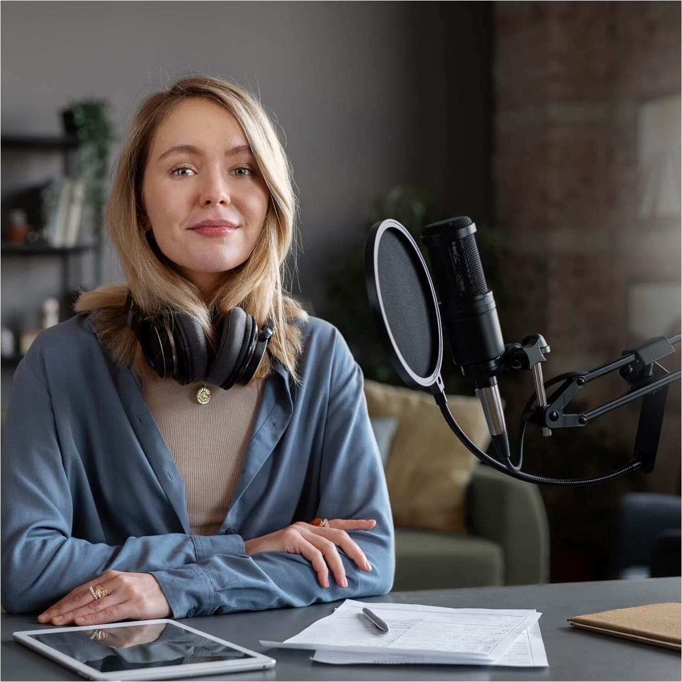 Micrófono de Estudio Audio-Technica AT2020 con Soporte y Filtro