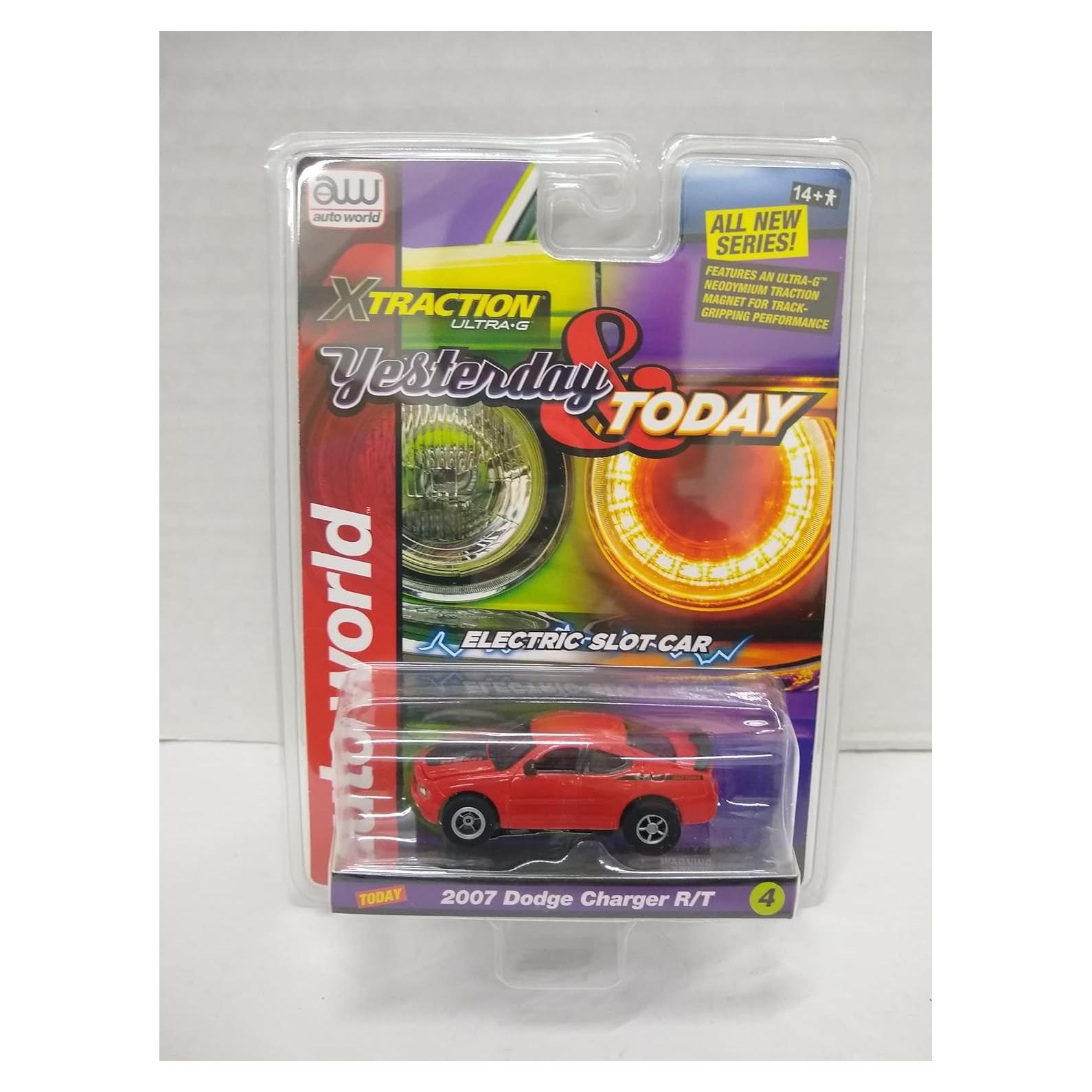 Coche de Slot Eléctrico Auto World 2007 Charger R/T HO