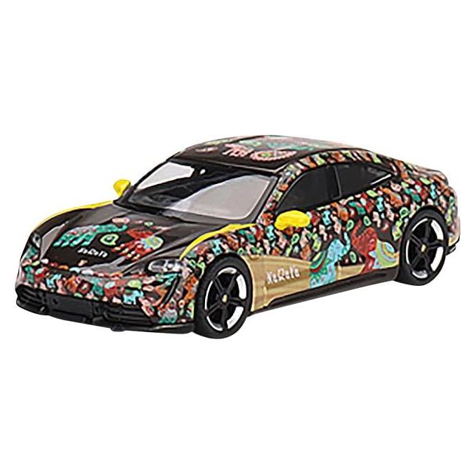 Taycan Turbo S RHD True Scale Miniatures 1/64 Edición Limitada