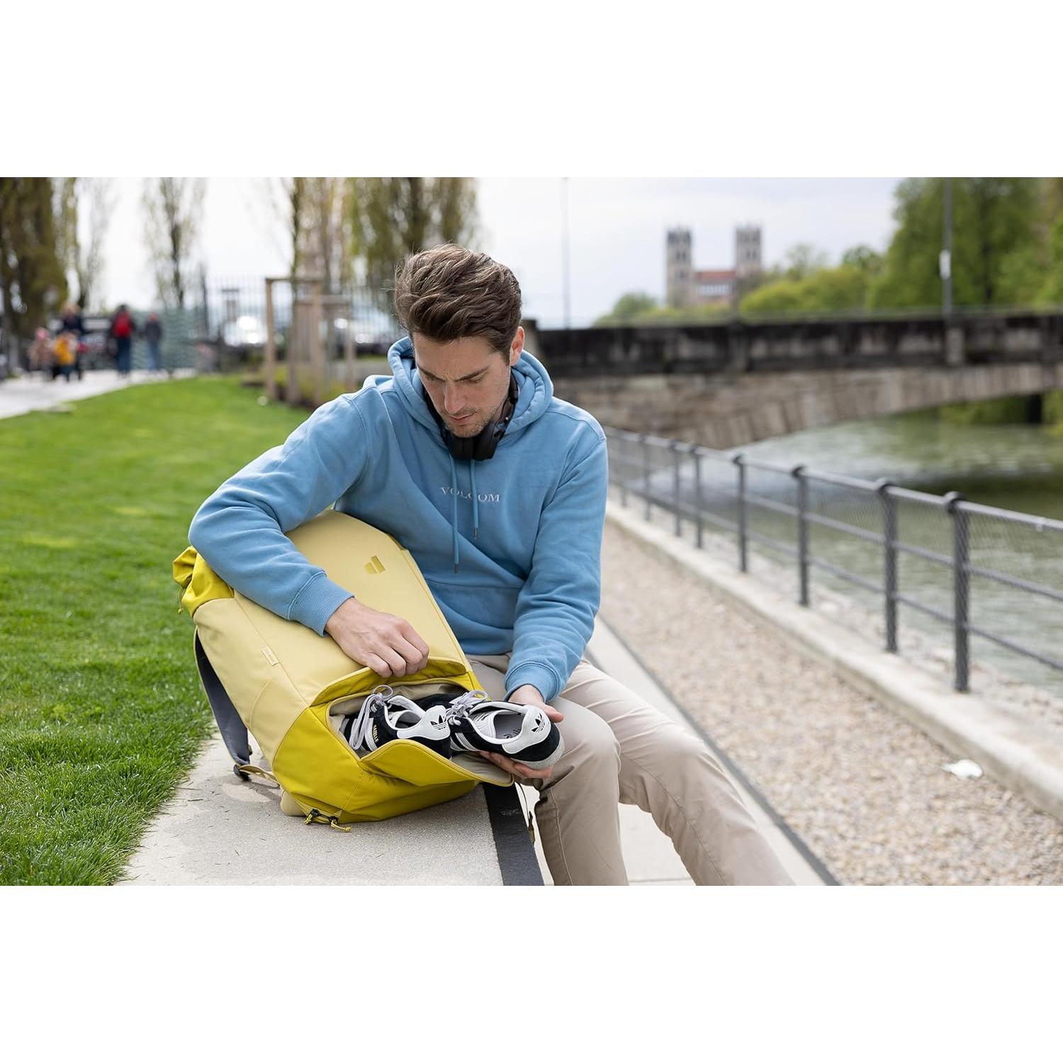 Mochila Unisex Deuter Utilion 30L con Compartimento para Zapatos